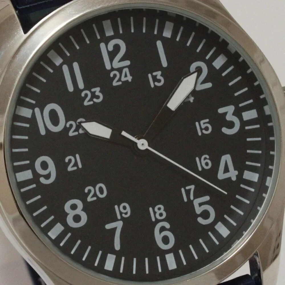 Men's Quartz Field Watch Silver Tone Case Blue Tropical Rubber Strap 42mm